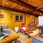 Blockhaus Guenther Und Brigitte Serr בית נופש