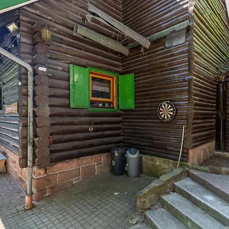 Blockhaus Guenther Und Brigitte Serr Lauf