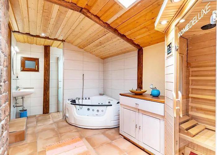 Blockhaus Guenther Und Brigitte Serr *